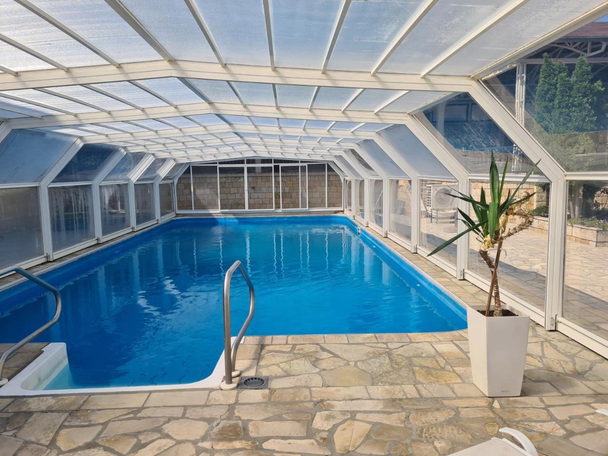 Sunny Hill Apartments & Aqua Park Vrnjacka Banja Exterior photo